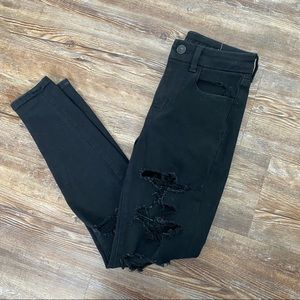 American Eagle Distressed Curvy Jeans